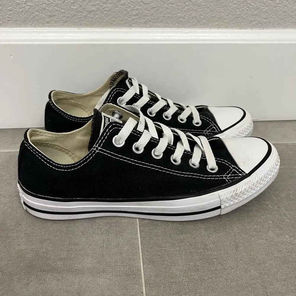 Converse Chuck Taylor All Star Mens 6/Womens 8 Black Low Top Casual Shoes